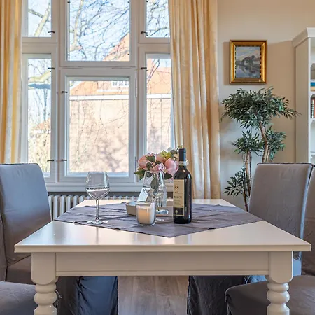 Fewo1846 - Royal Museumsberg - Elegante In Einer Jugendstilvilla アパート フレンスブルク